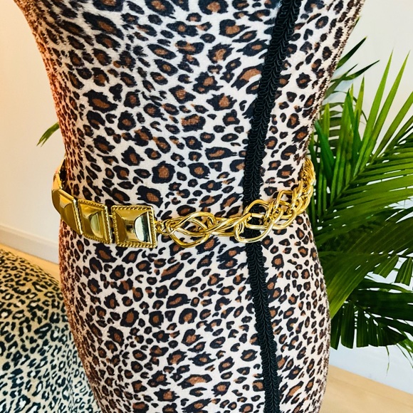 Studded Gold Chain Belt - Picture 4 of 10